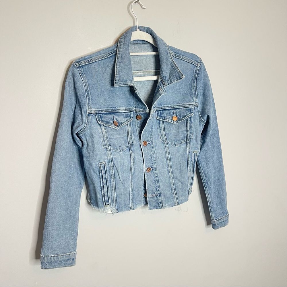 NWOT ETICA Lennox Mini Cropped Trucker Denim Blue Women's Jacket - Picture 6 of 13